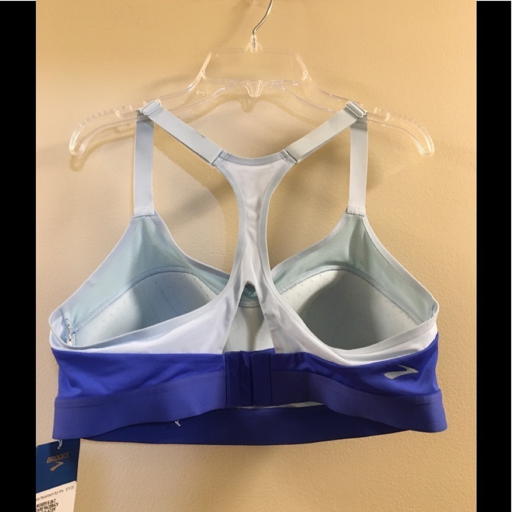 Brooks Dare Racerback Run Bra - Picture 11 of 16